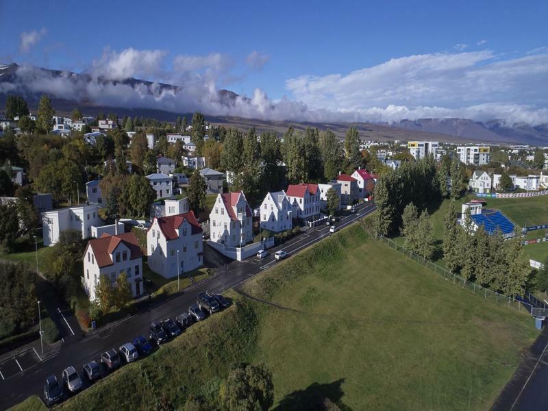 Guesthouse Akurinn Akureyri Exterior photo